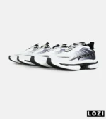 کفش کتانی سفید خاکستری Saucony Revolution مدل 7399 - Image 6